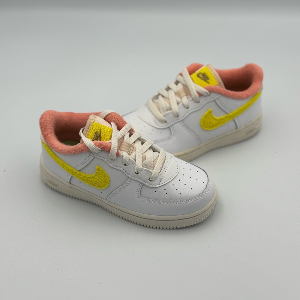 Air  Force 1 Lv8 Td 'White Yellow Strike' SKU: DV2200 100 Size 10